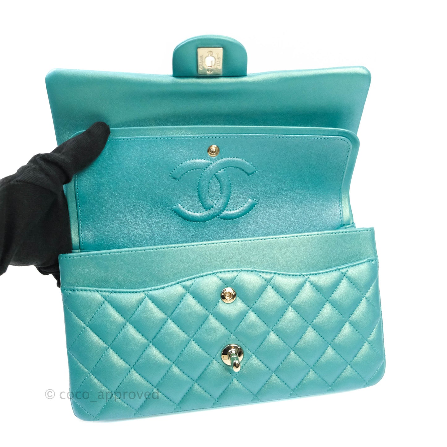 Chanel Classic M/L Medium Double Flap Iridescent Turquoise Calfskin Gold Hardware
