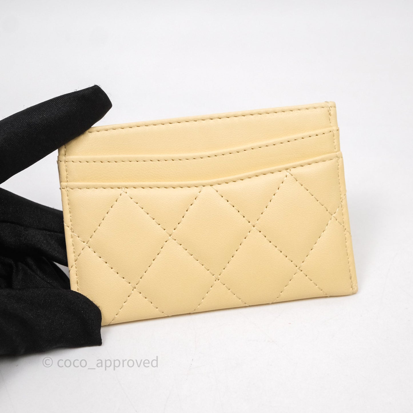 Chanel Classic Flat Card Holder Yellow Lambskin Gold Hardware