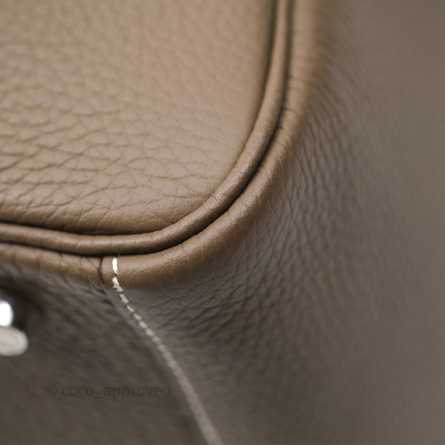 Hermès Lindy 30 Etoupe 18 Clemence Palladium Hardware