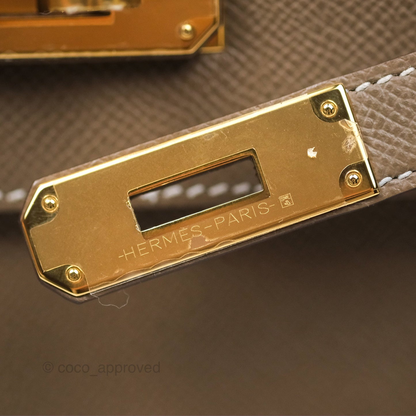 Hermès Kelly Sellier 28 Etoupe 18 Epsom Gold Hardware