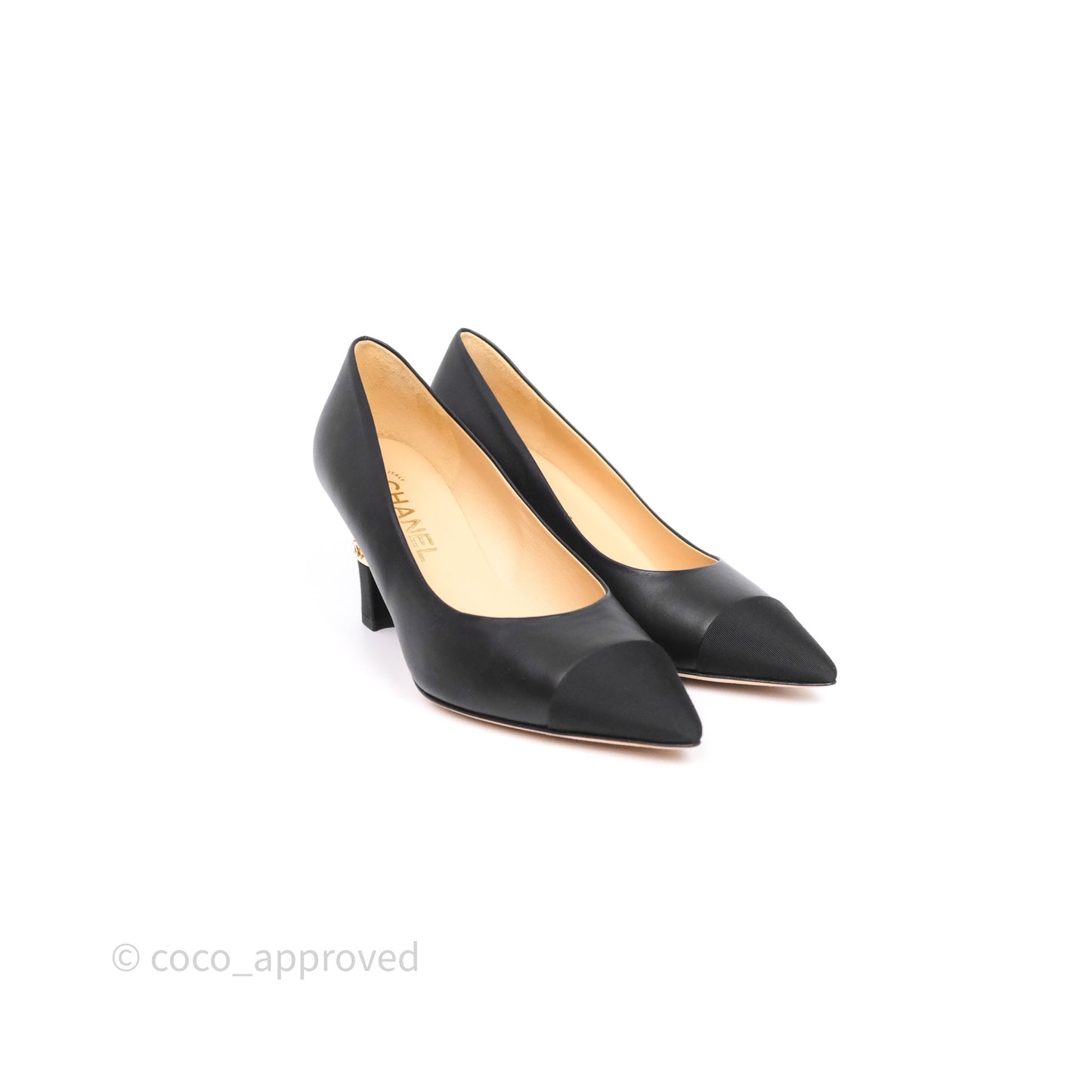 Chanel CC Cap Toe Pumps Heels Black Lambskin Size 38