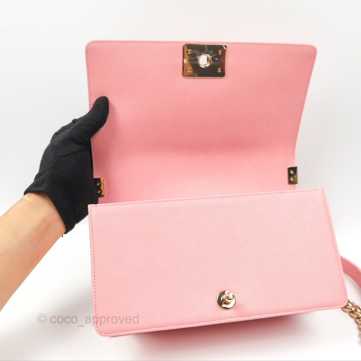 Chanel Boy Chevron Medium Pink Caviar Gold Hardware