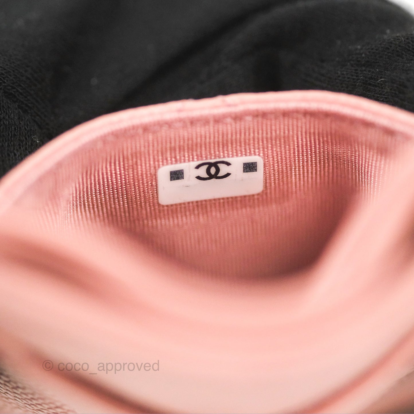 Chanel CC Resin Stone Card Holder Pink Caviar 23K