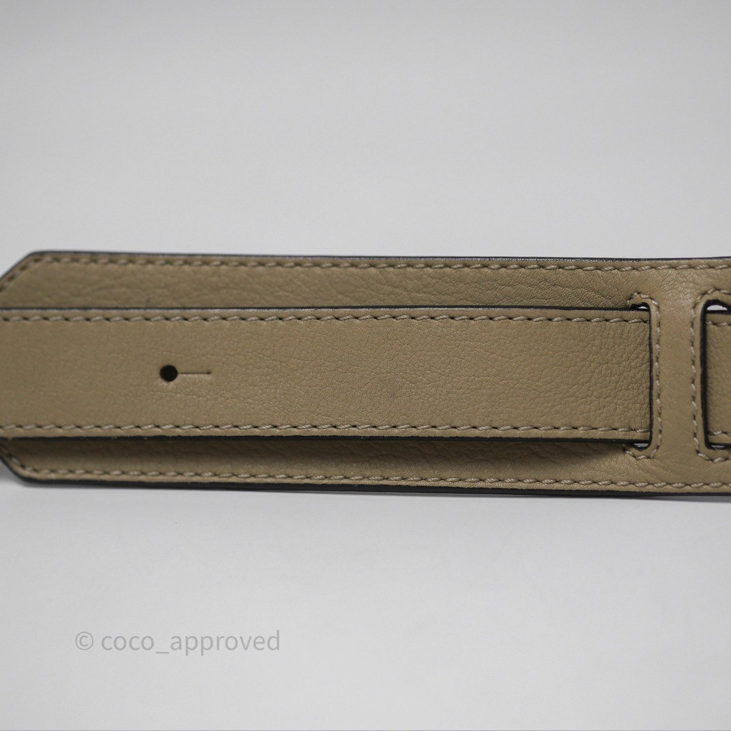 Loewe Medium Puzzle Bag Light Beige Calfskin