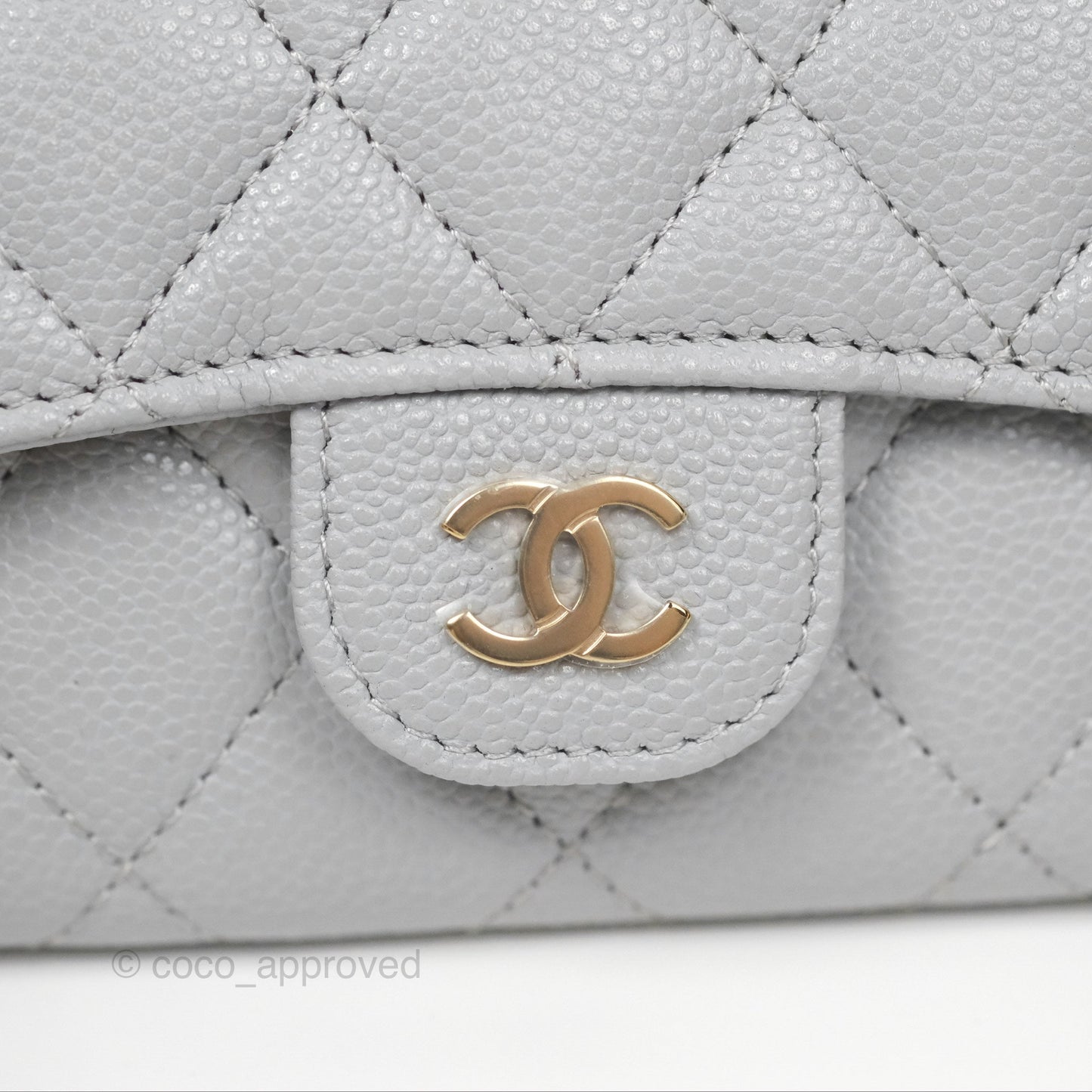 Chanel Quilted Flap Card Holder Caviar Grey Gold Hardware