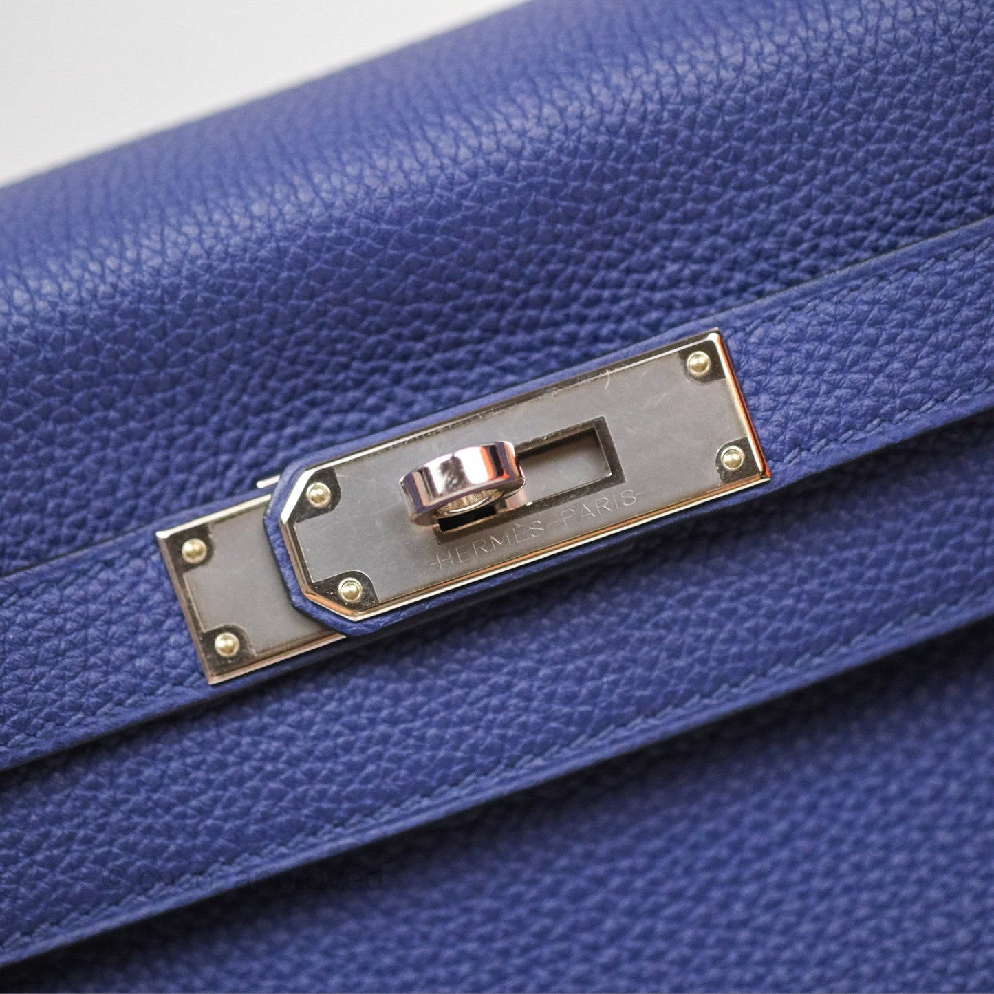 Hermès Kelly 32 Retourne Touch Bleu Encre Croc TM Palladium Hardware