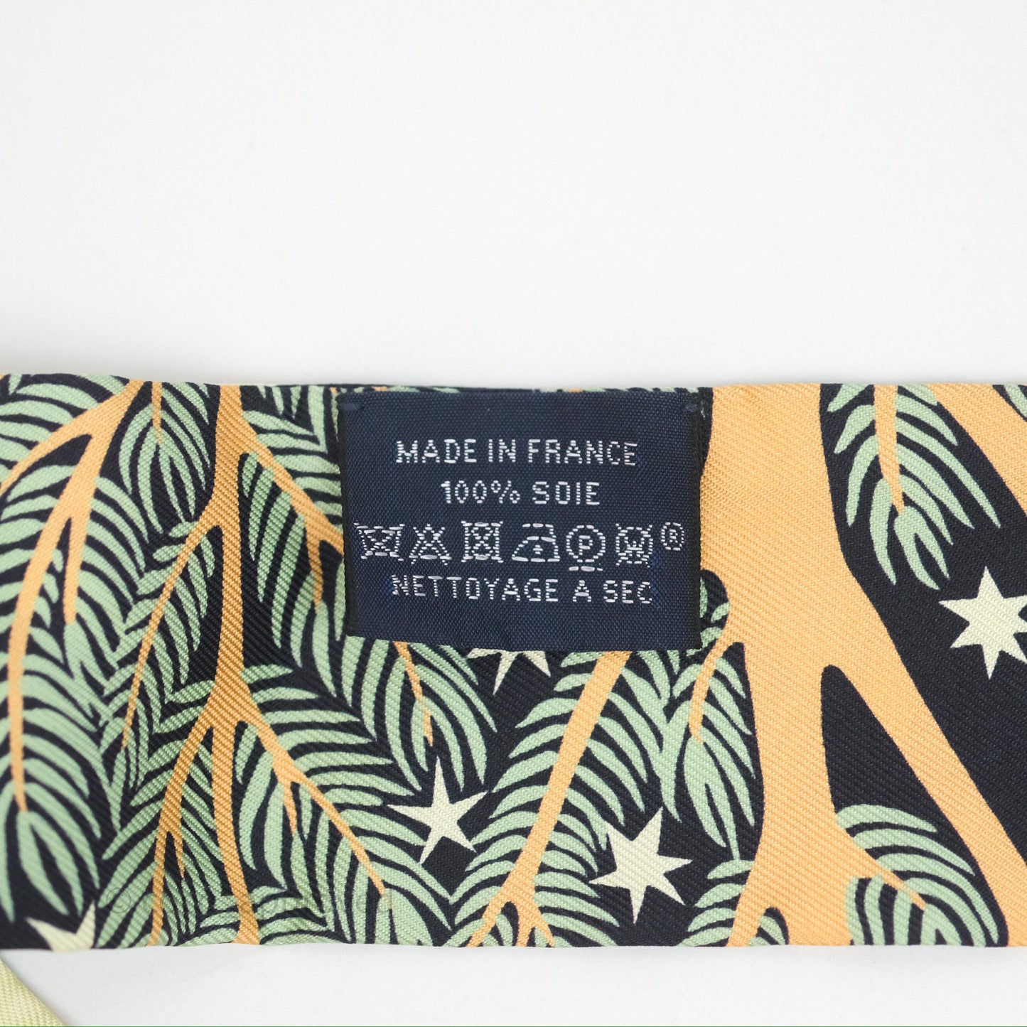 Hermès Sous le Charme d'Orphee Silk Twilly
