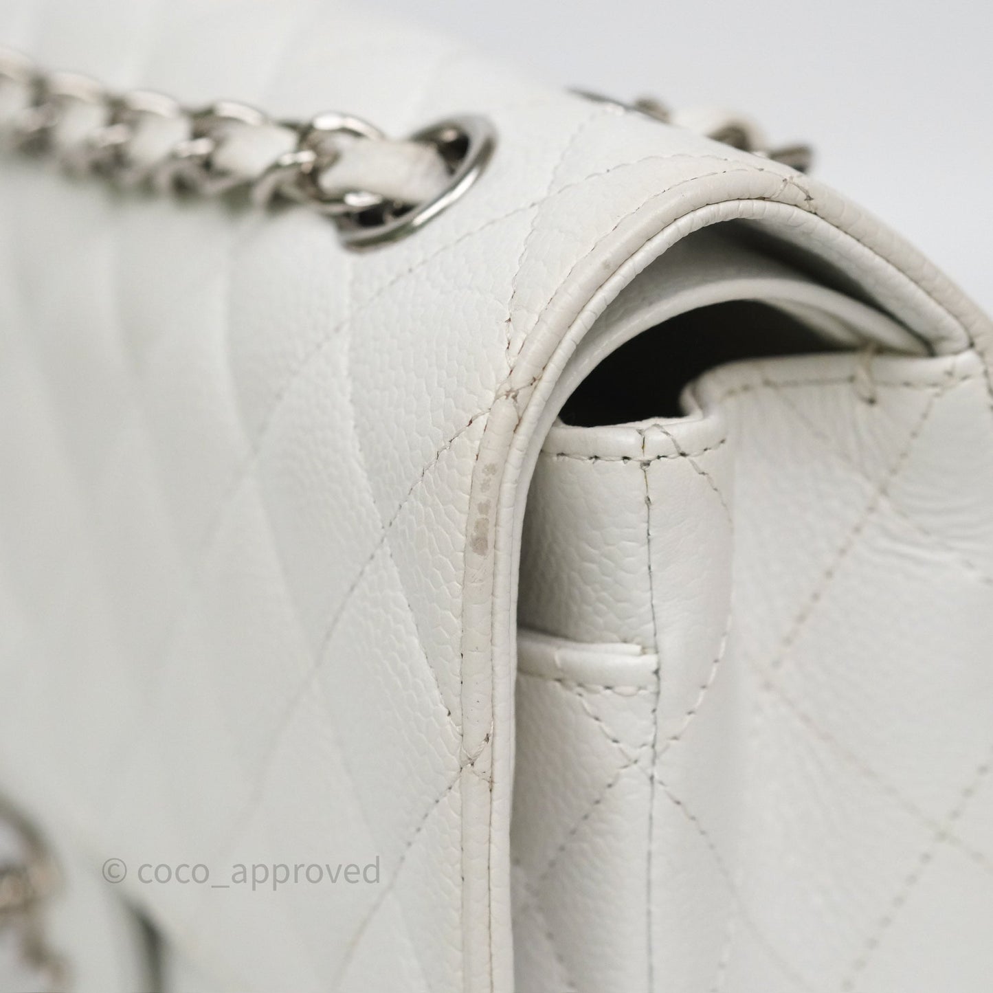 Chanel M/L Medium Classic Flap Quilted White Caviar Silver Hardware
