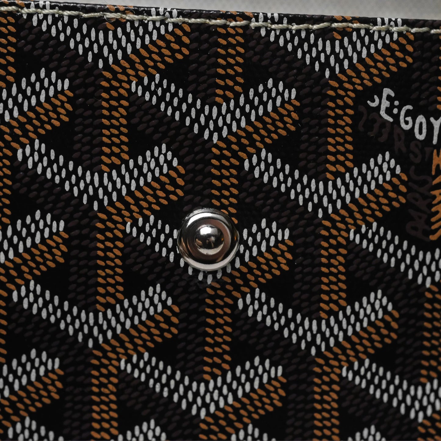 Goyard Saint Louis Tote PM⁣⁣⁣⁣⁣⁣⁣⁣⁣⁣⁣⁣⁣⁣⁣⁣⁣⁣⁣⁣ Black/Tan