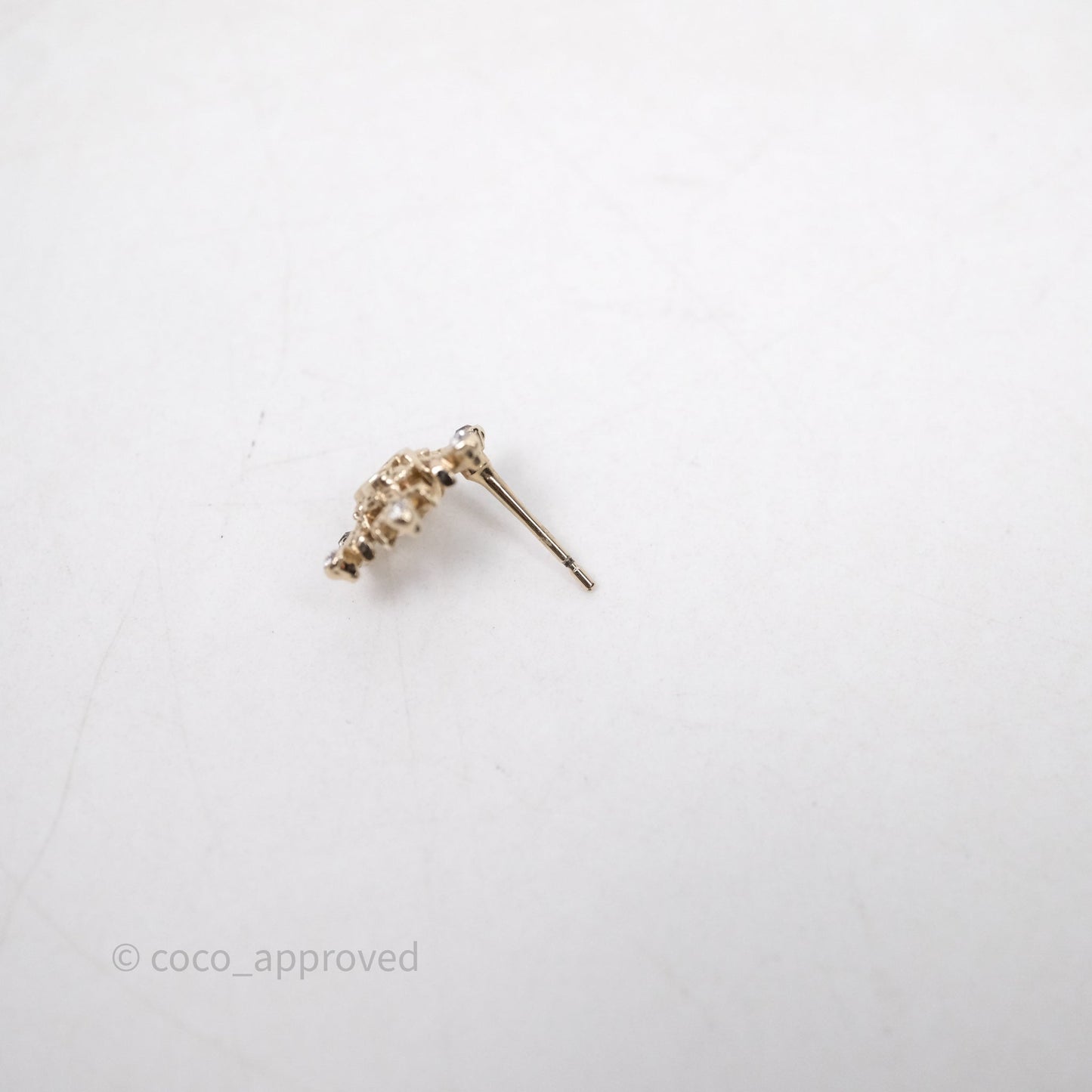 Chanel Crystals Snowflake CC Earrings Gold Tone 19B