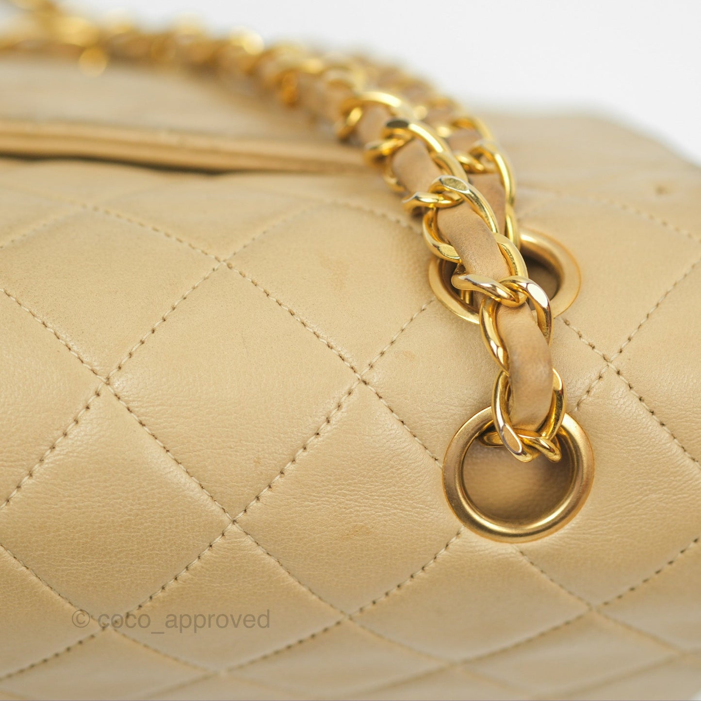 Chanel Vintage Medium Classic Flap Beige Lambskin 24K Gold Hardware