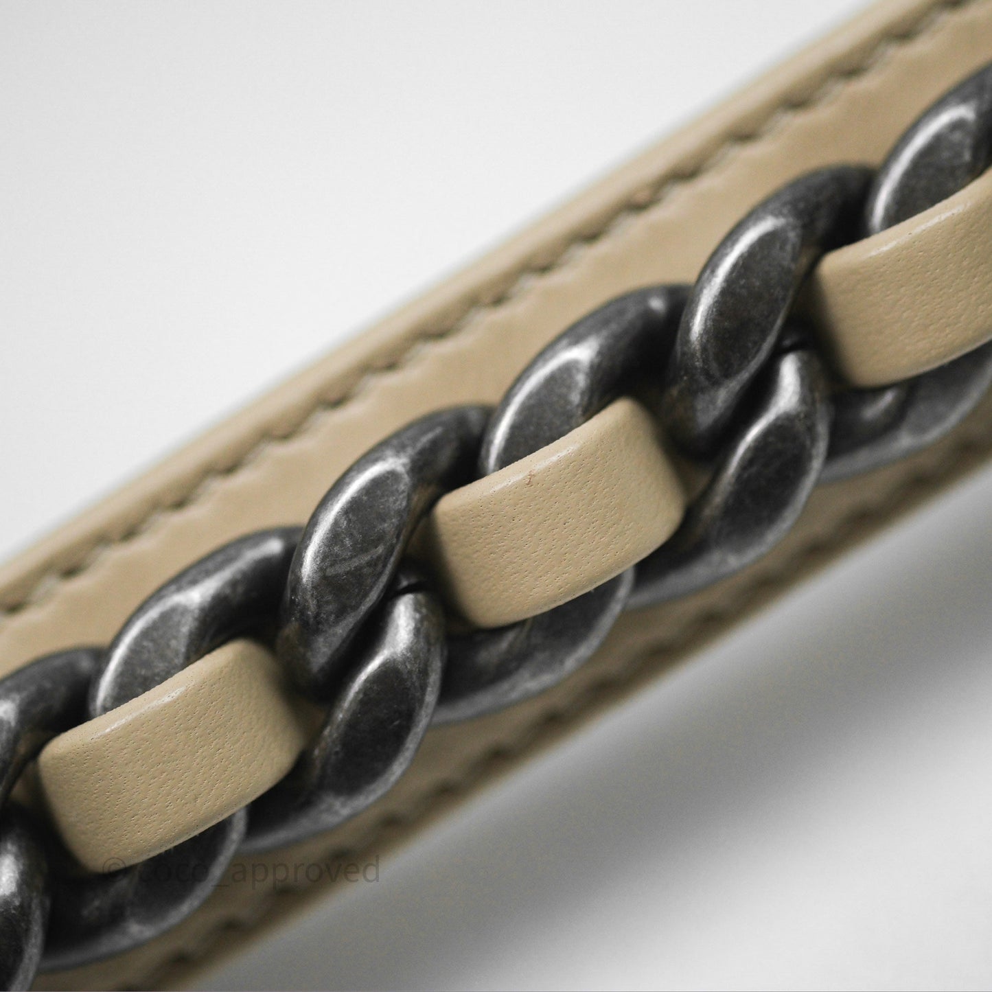 Chanel 19 Medium Beige Mixed Hardware