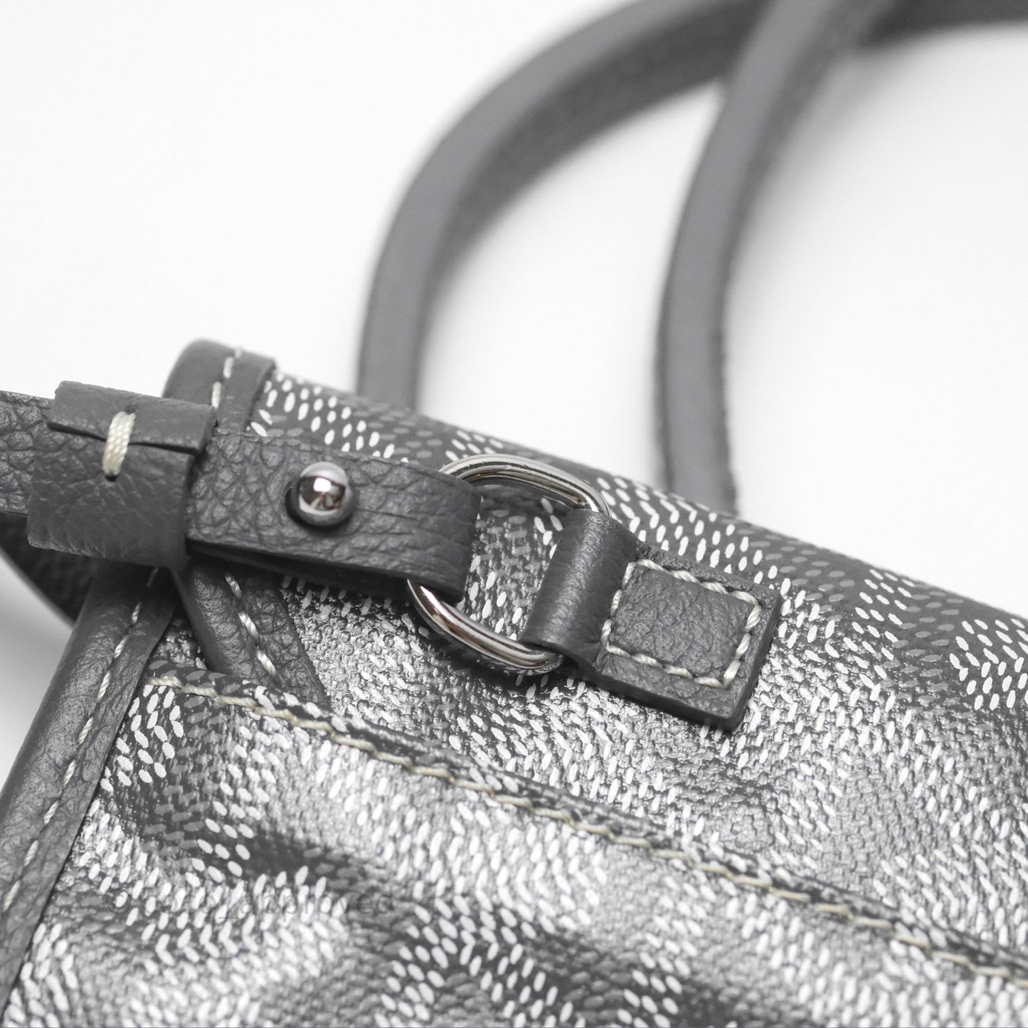 Goyard St Louis Tote PM ⁣⁣⁣⁣⁣⁣⁣⁣⁣⁣⁣⁣⁣⁣⁣⁣⁣⁣⁣⁣Grey