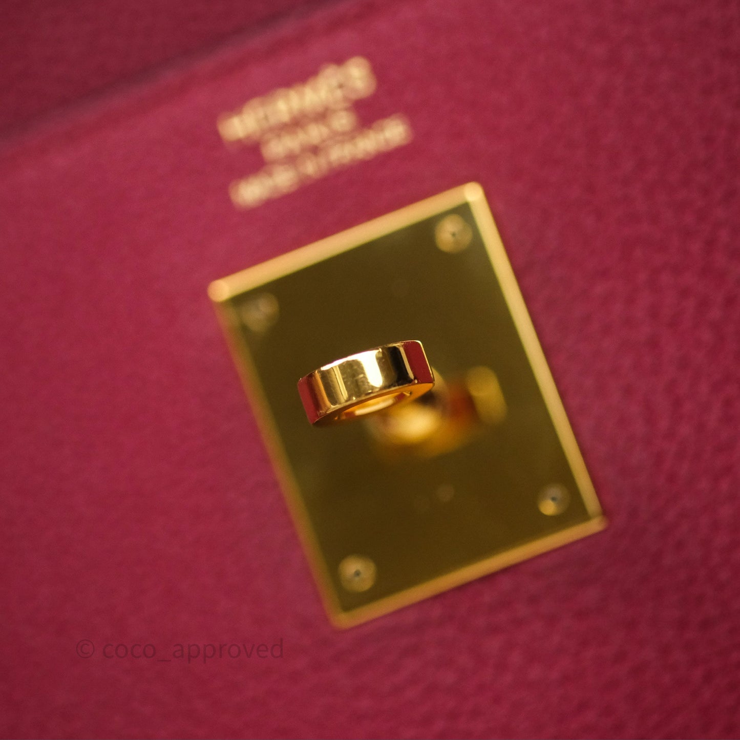 Hermès Kelly 32 Retourne Rouge Grenat K1 Togo Gold Hardware