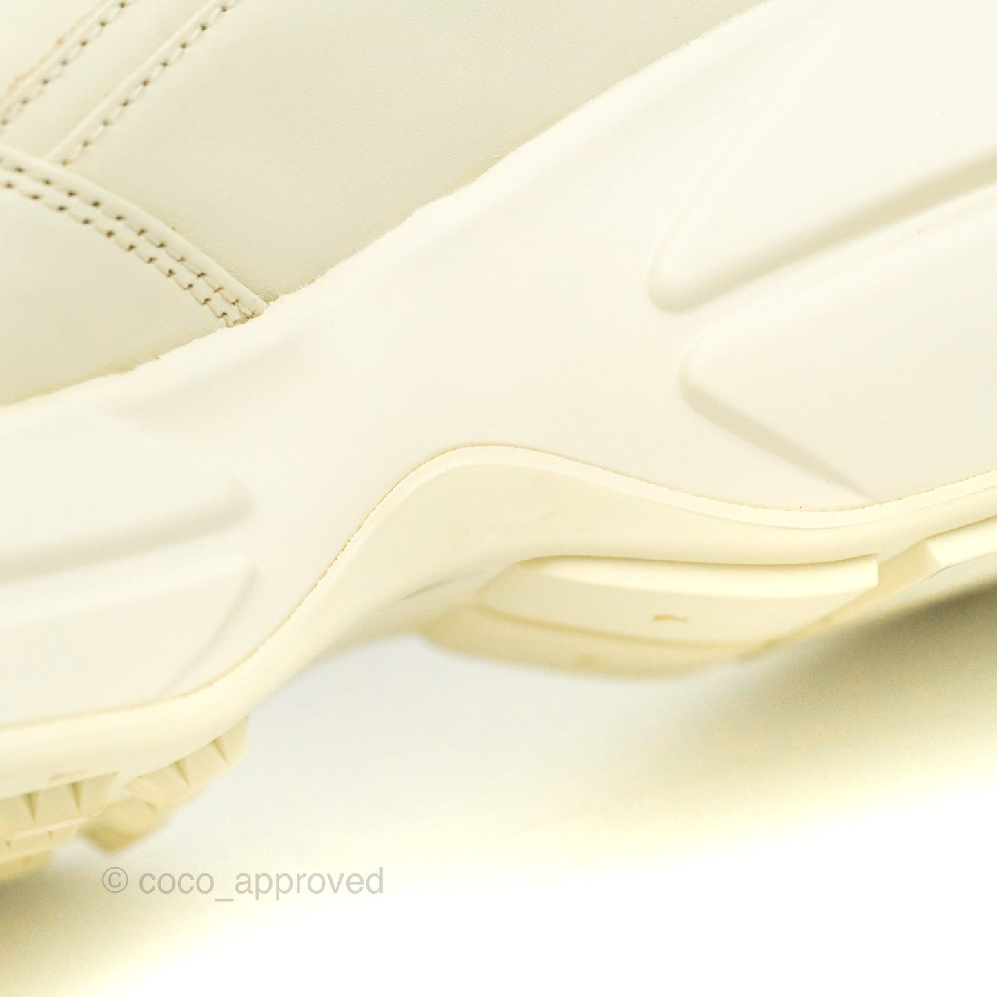 Gucci Ivory Toddler Rhyton KAI Bear Logo Leather Sneaker