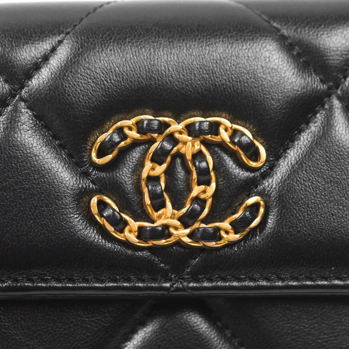 Chanel 19 Short Flap Wallet Black Lambskin