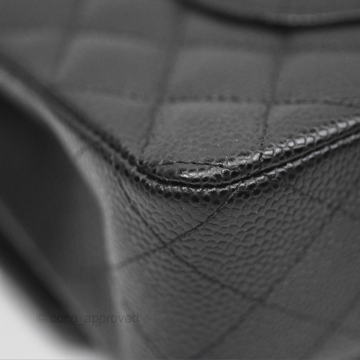 Chanel Classic M/L Medium Flap Quilted Black Caviar Gold Hardware