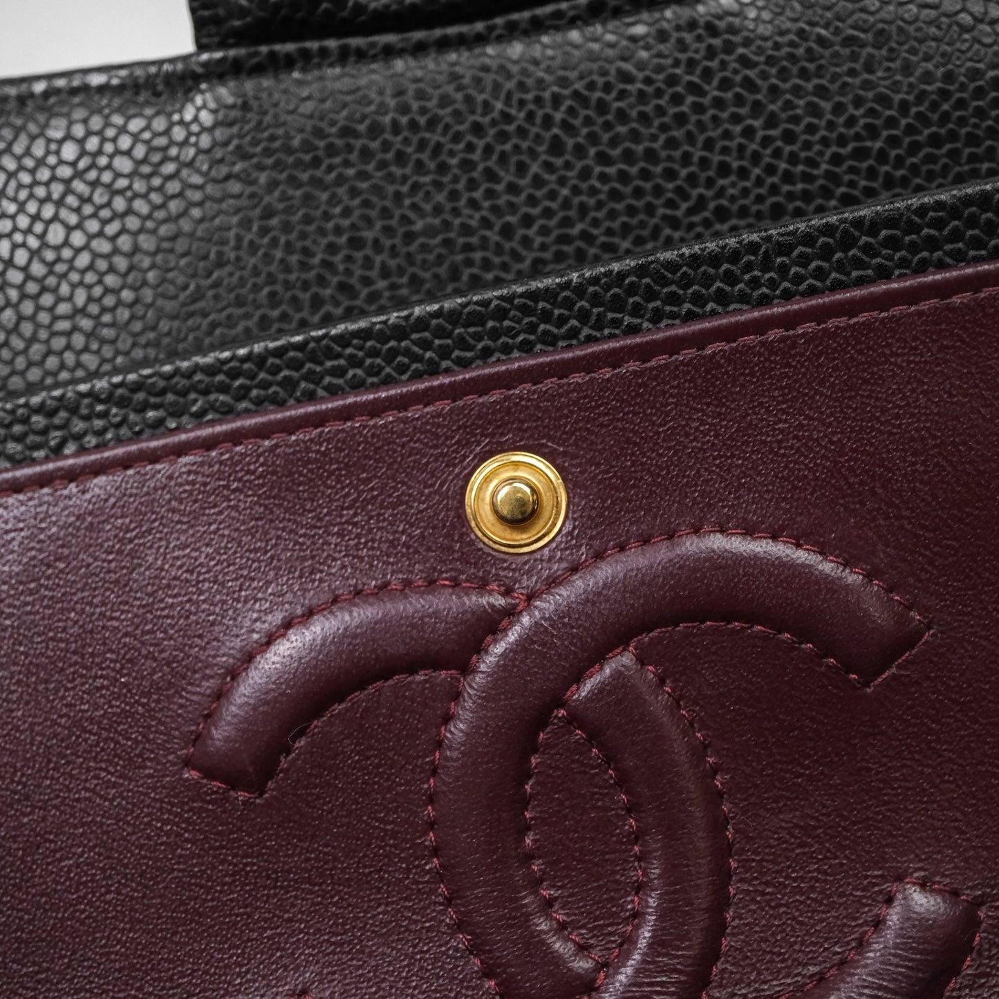 Chanel Classic M/L Medium Flap Quilted Black Caviar Gold Hardware