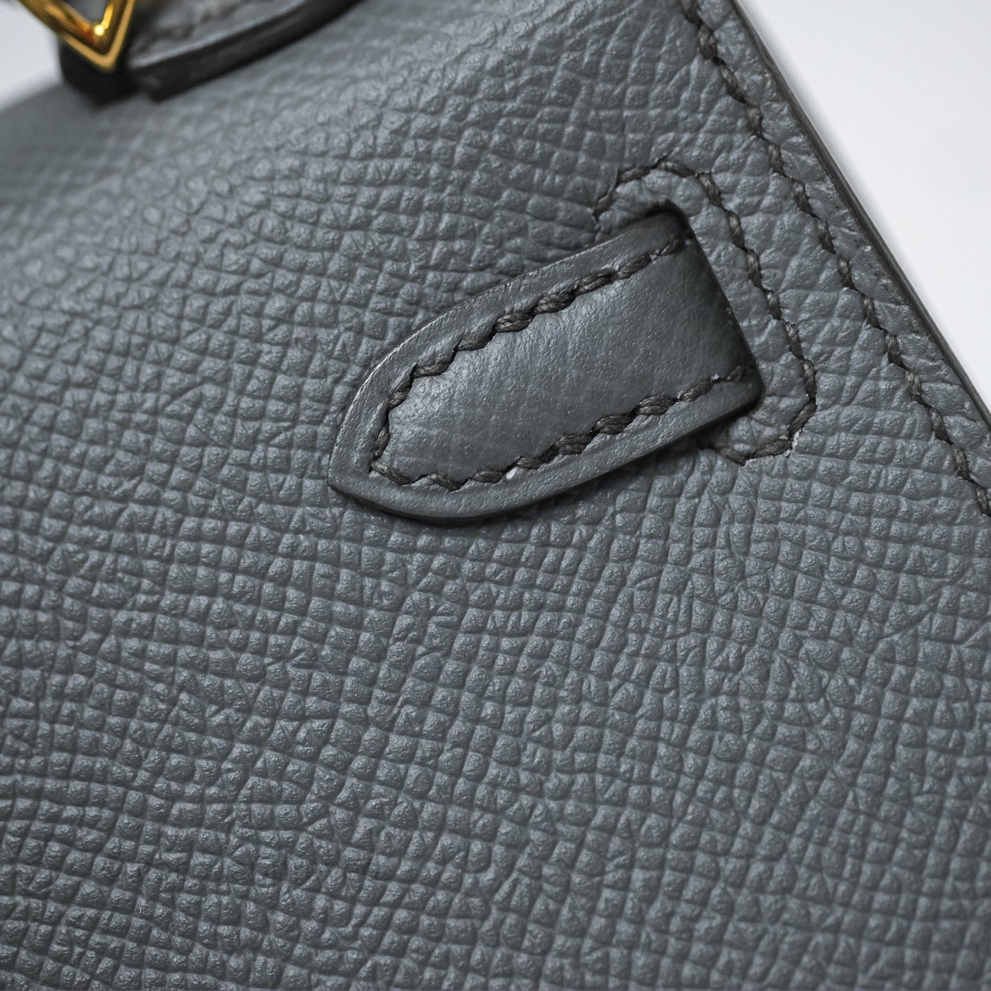 Hermès Mini Kelly II Vert Amande 63 Epsom Gold Hardware