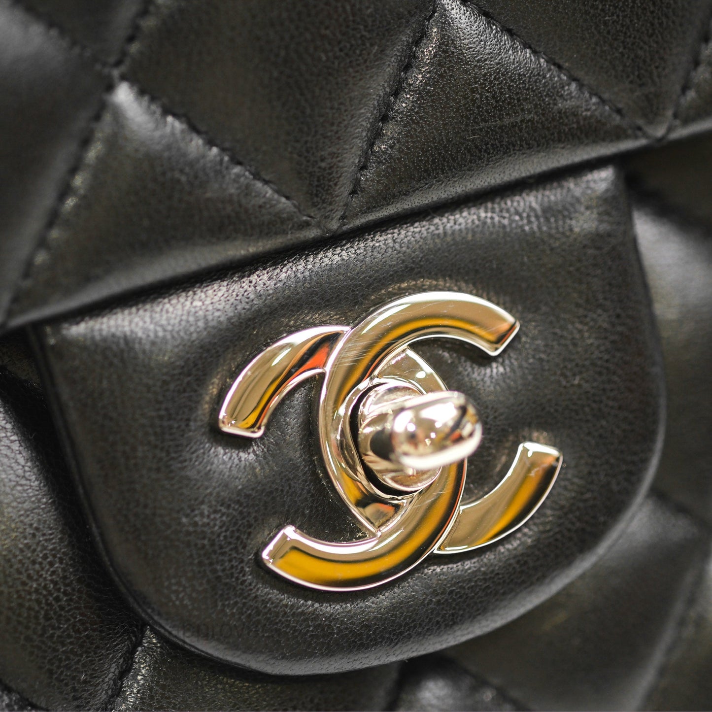 Chanel Classic M/L Medium Flap Quilted Black Lambskin Silver Hardware