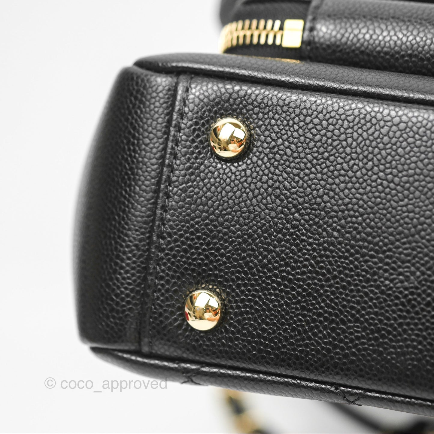 Chanel Quilted Medium Business Affinity Flap Black Caviar Gold Hardware