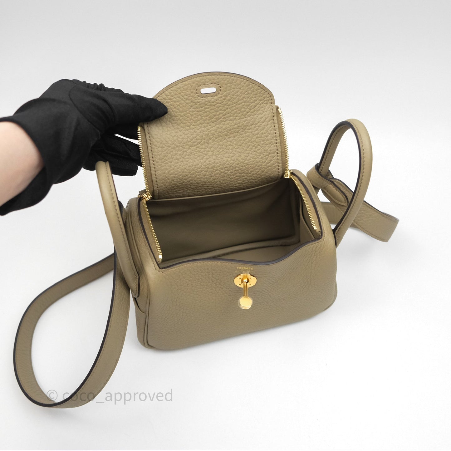 Hermès Mini Lindy 20 Beige Marfa 8Q Clemence Gold Hardware