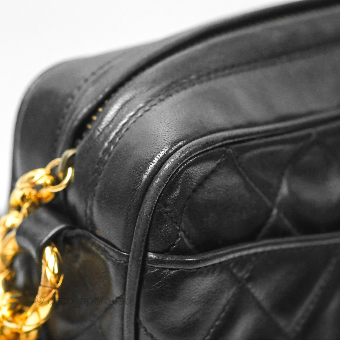 Chanel Vintage Quilted Shoulder Bag Black Lambskin Gold Hardware