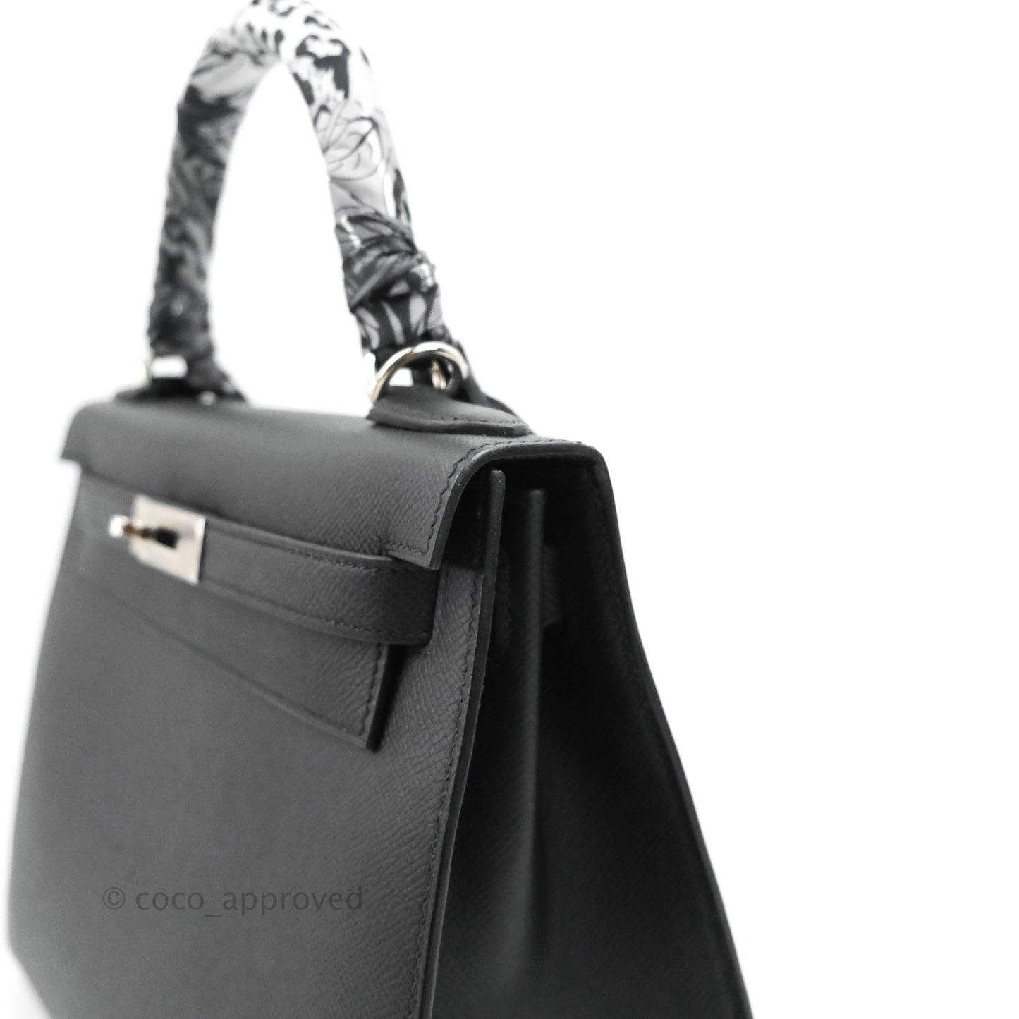 Hermès Kelly 28 Sellier Black Epsom Palladium Hardware