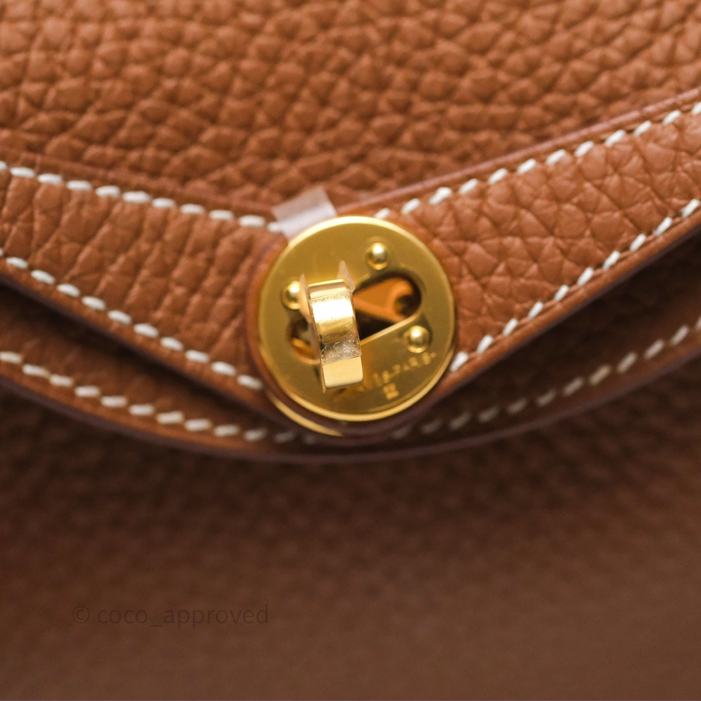 Hermès Mini Lindy 20 Gold Clemence Gold Hardware