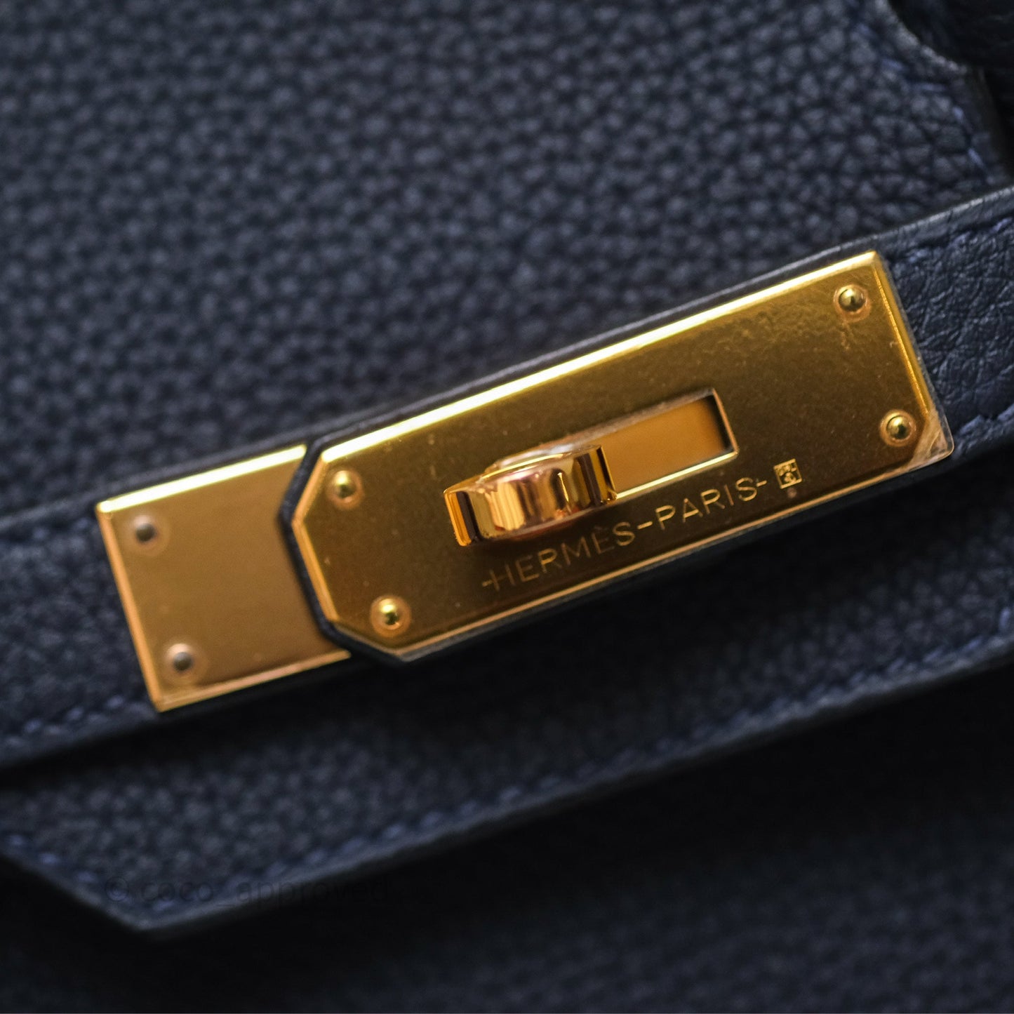 Hermès Birkin 30 Retourne Bleu Nuit 2Z Togo Gold Hardware