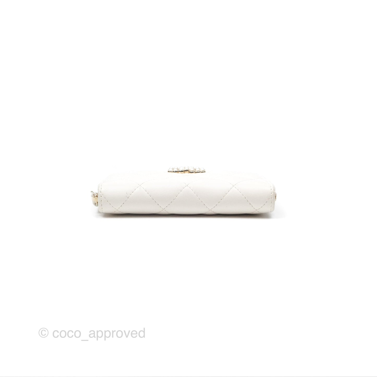 Chanel Pearl CC Zipped Coin Purse White Lambskin Gold Hardware