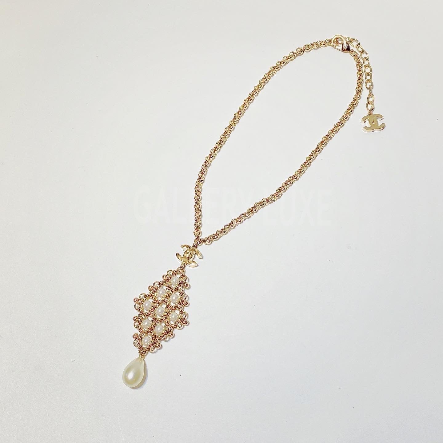 No.3141-Chanel Metal & Pearl Necklace