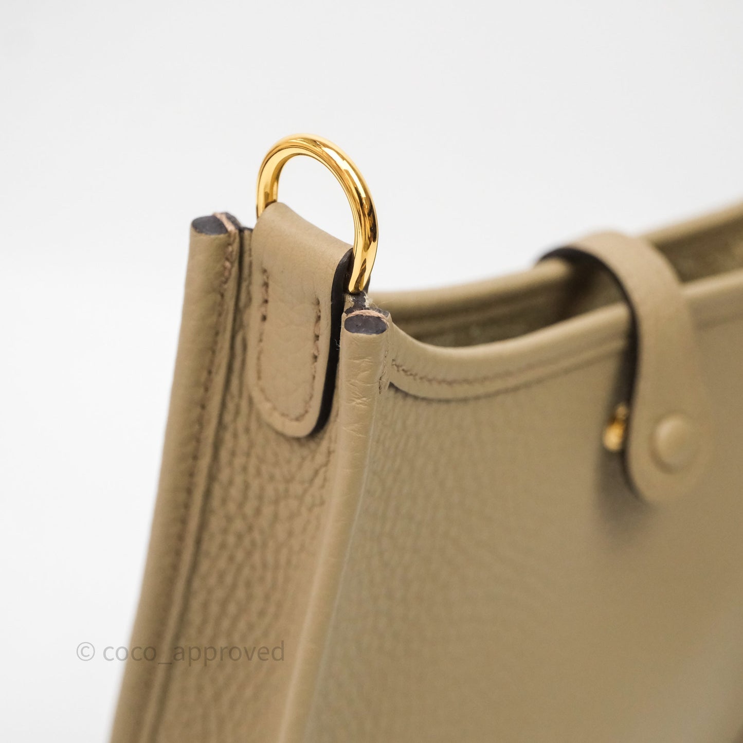 Hermès Mini Evelyne 16 Beige Marfa 8Q Clemence Gold Hardware