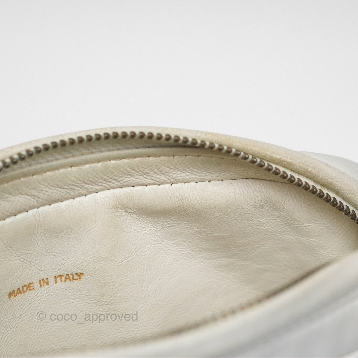 Chanel Vintage Small Camera Bag White Lambskin Gold Hardware