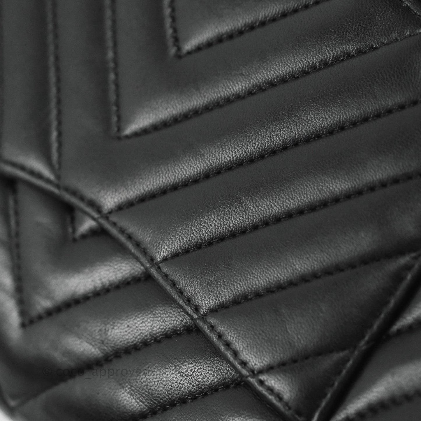Chanel Classic Chevron M/L Medium Double Flap So Black Lambskin