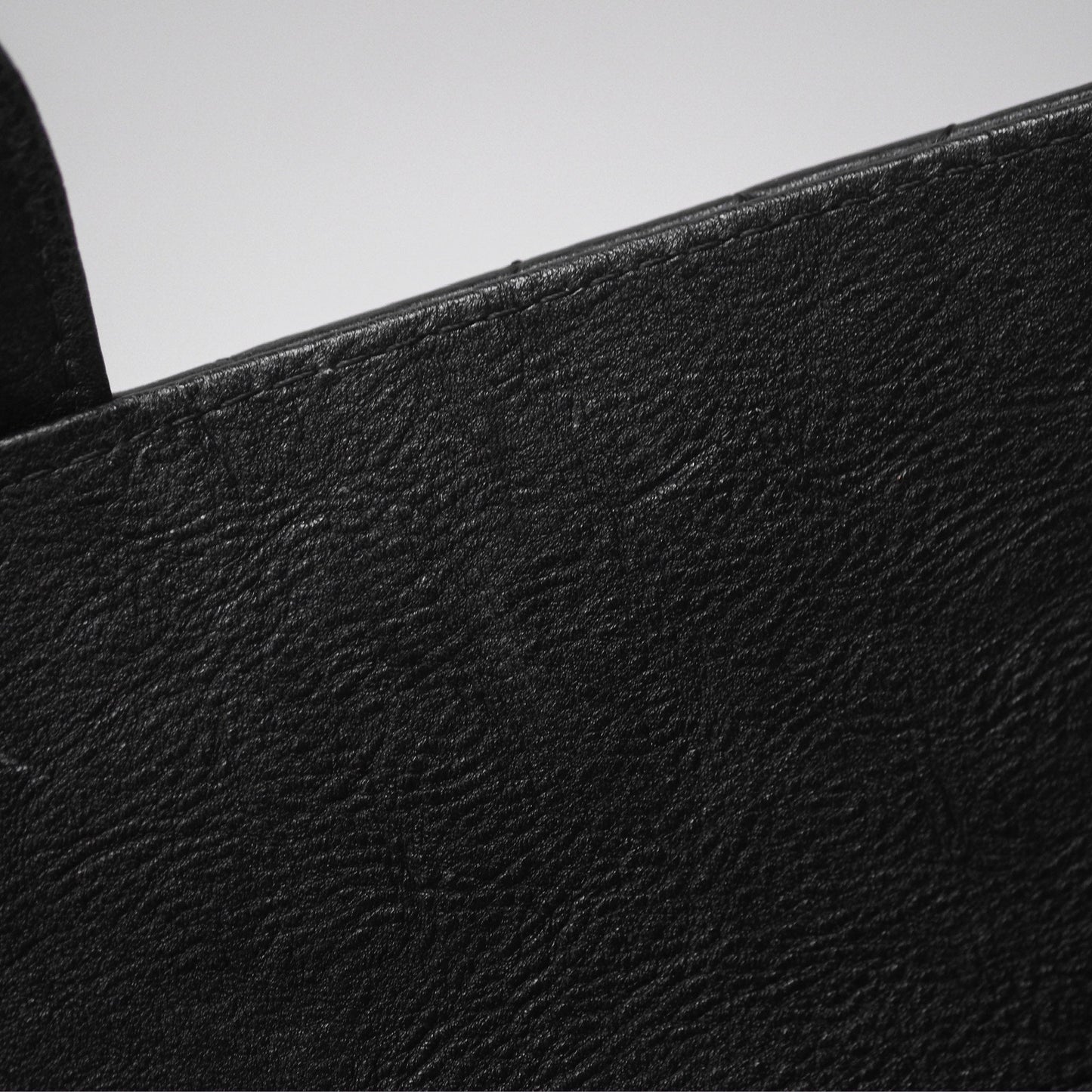 Chanel Classic Quilted M/L Medium Double Flap So Black Calfskin