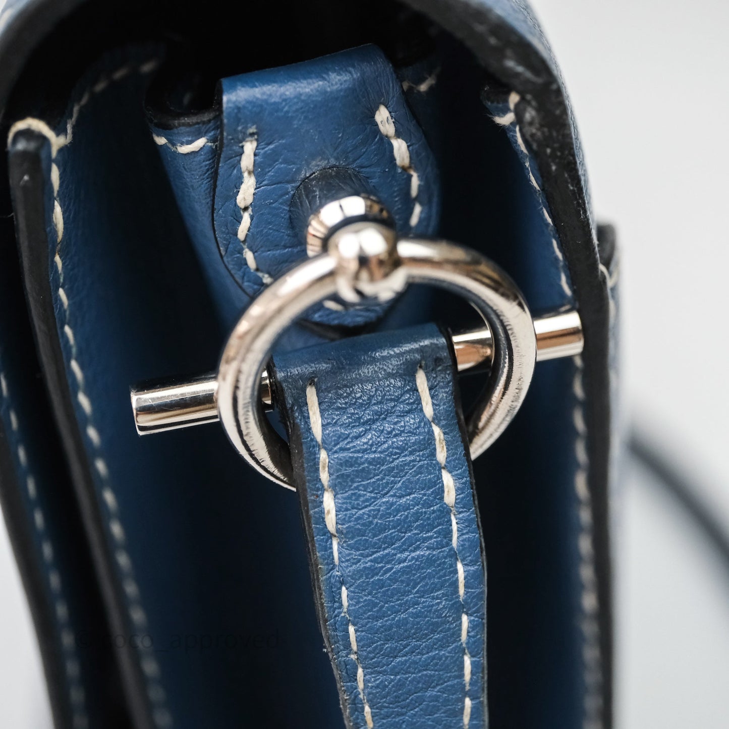 Hermès Roulis 23 Blue Evercolor Palladium Hardware