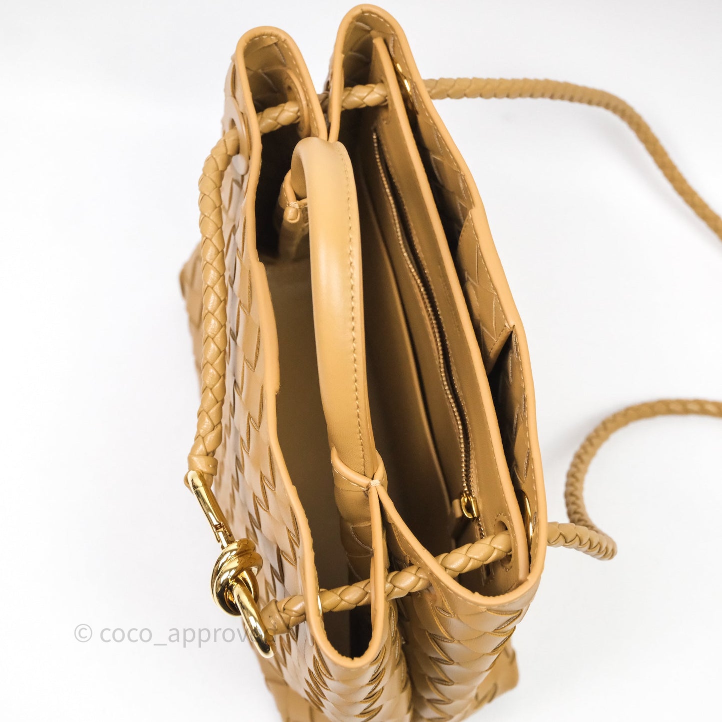 Bottega Veneta Small Andiamo Bag Dark Praline Intrecciato Lambskin