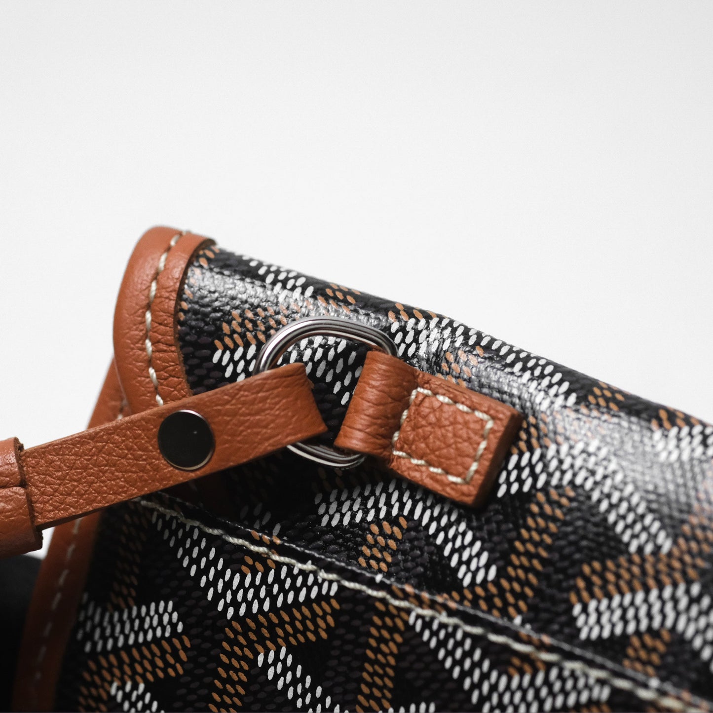 Goyard Saint Louis Tote PM⁣⁣⁣⁣⁣⁣⁣⁣⁣⁣⁣⁣⁣⁣⁣⁣⁣⁣⁣⁣ Black/Tan