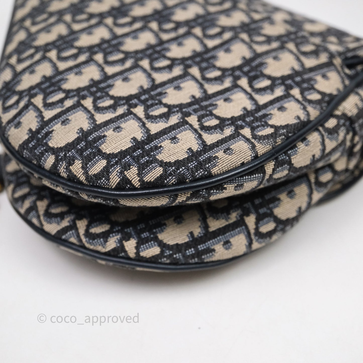Christian Dior Saddle Bag Navy Dior Oblique Embroidery Gold Hardware