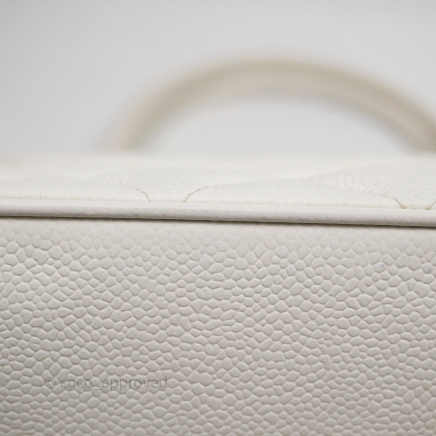 Chanel Vintage Medallion CC White Caviar Tote Bag Gold Hardware