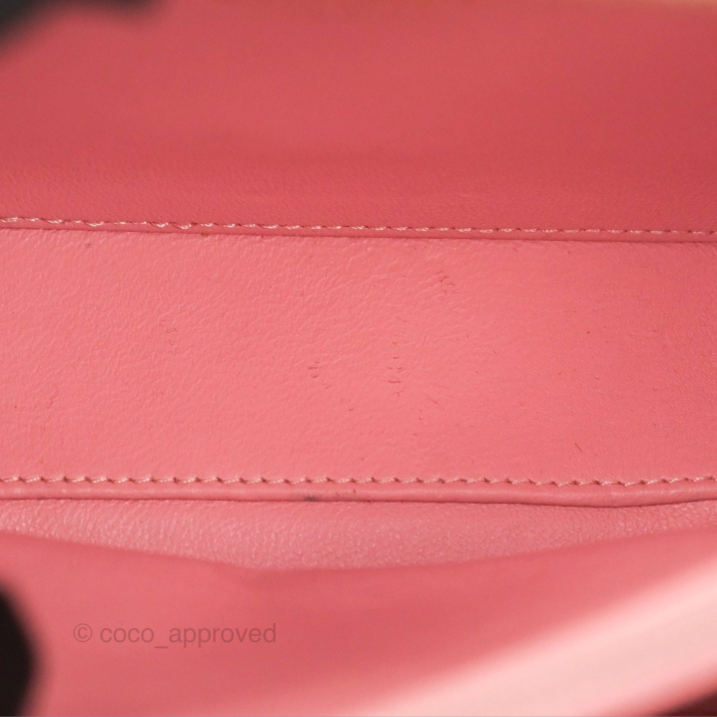Chanel Quilted Medium CC Filigree Vanity Case Pink Caviar Gold Hardware