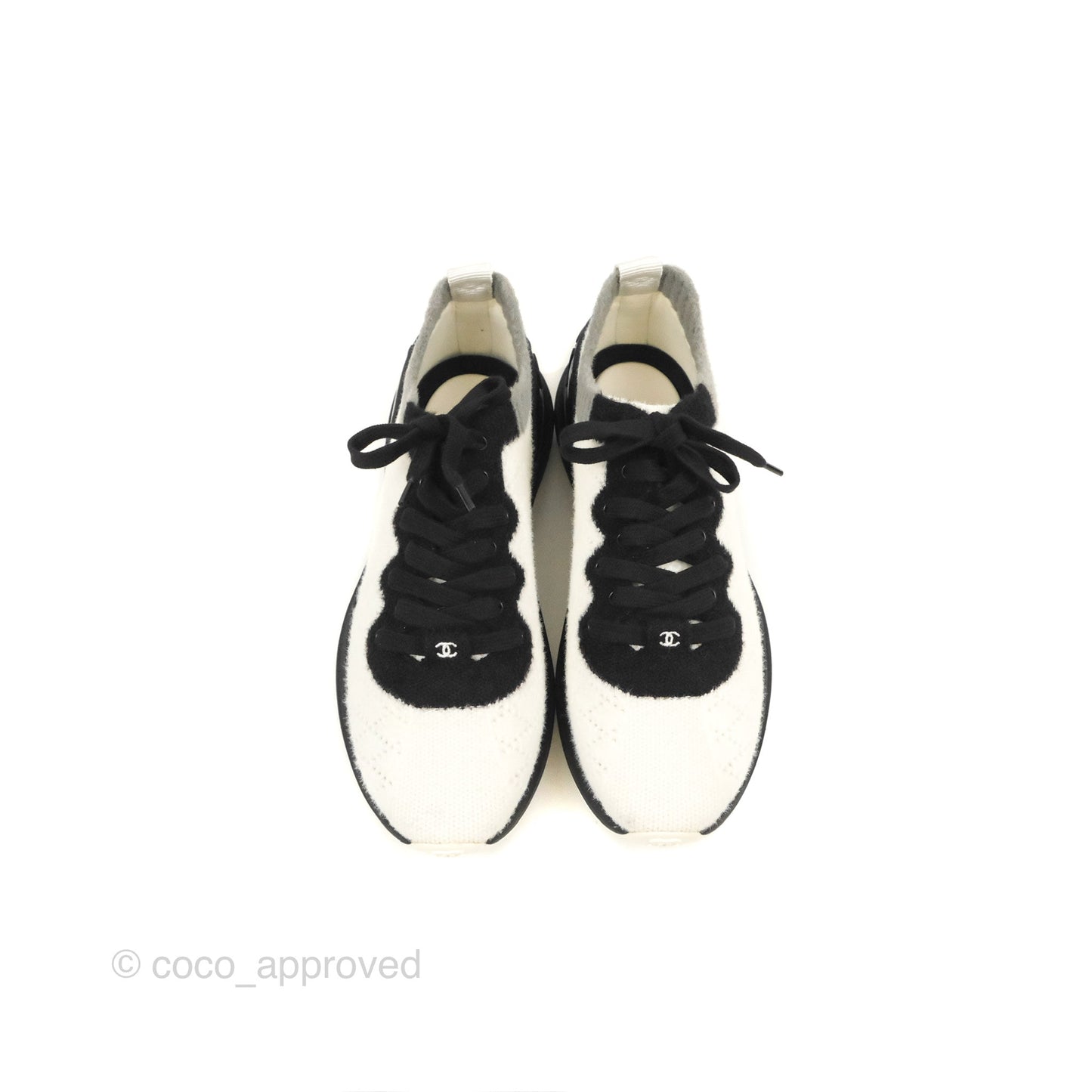 Chanel Sneakers Black/White Size 39