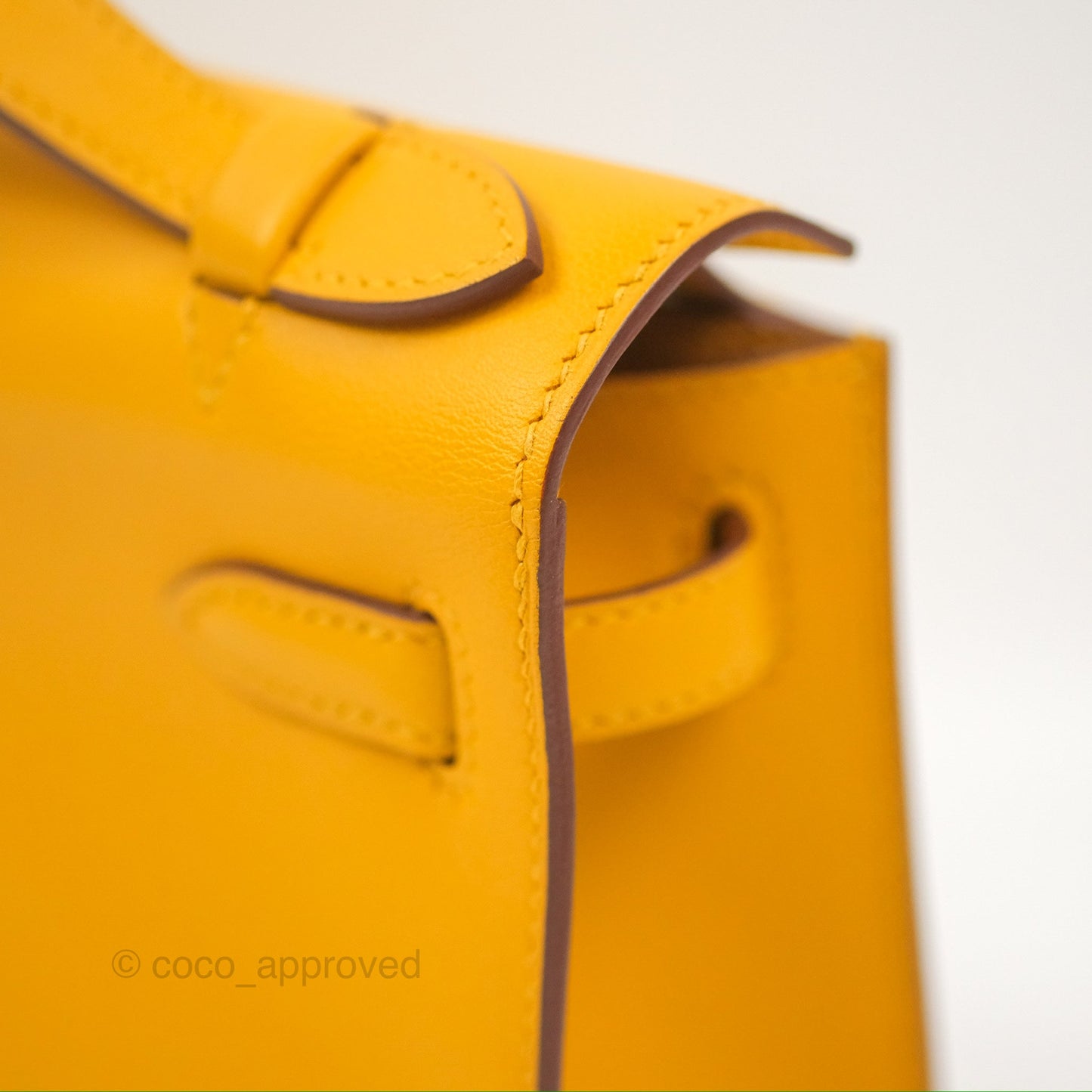 Hermès Kelly Mini Pochette Jaune Ambre Swift Gold Hardware