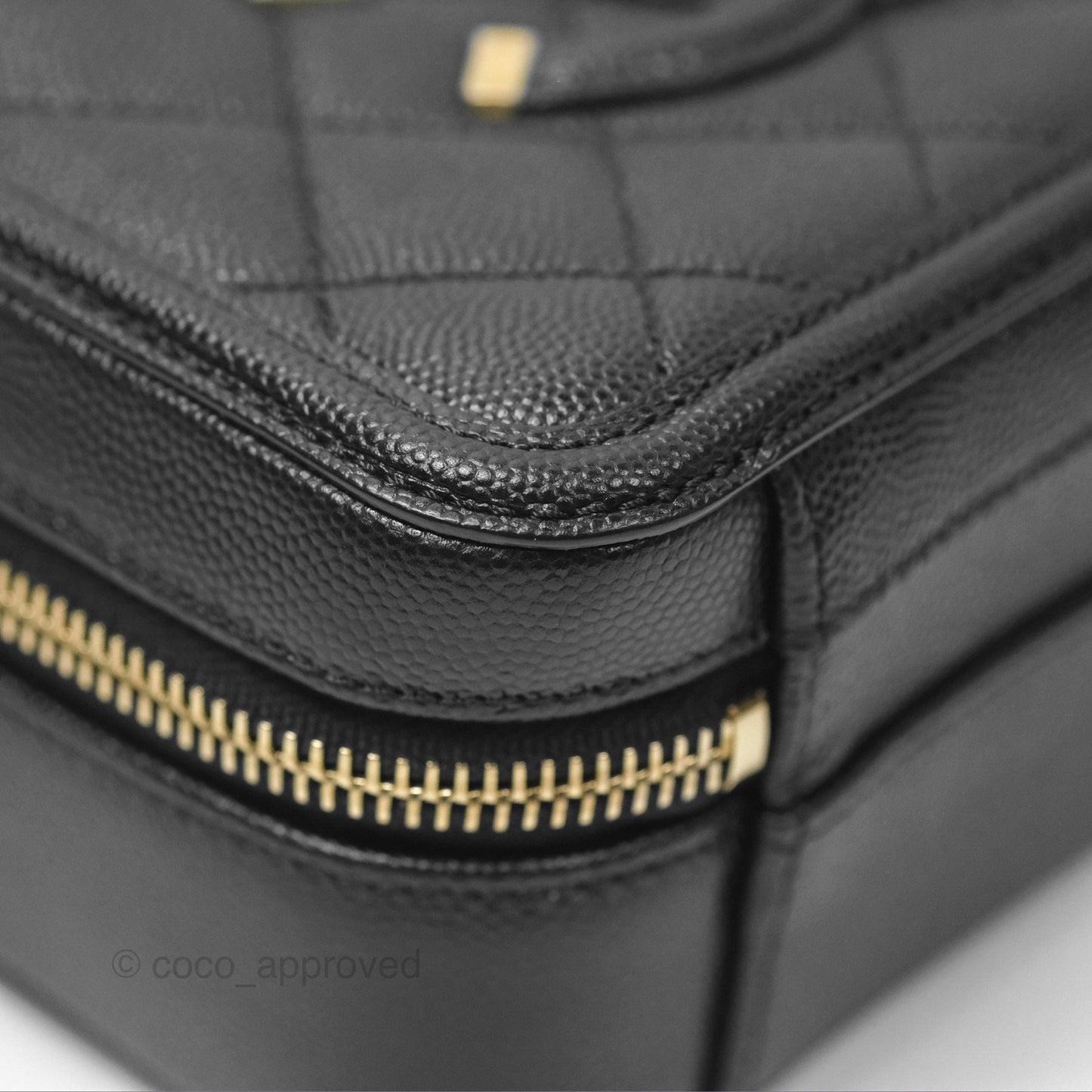 Chanel Quilted Small CC Filigree Vanity Case Black Caviar Aged Gold Hardware