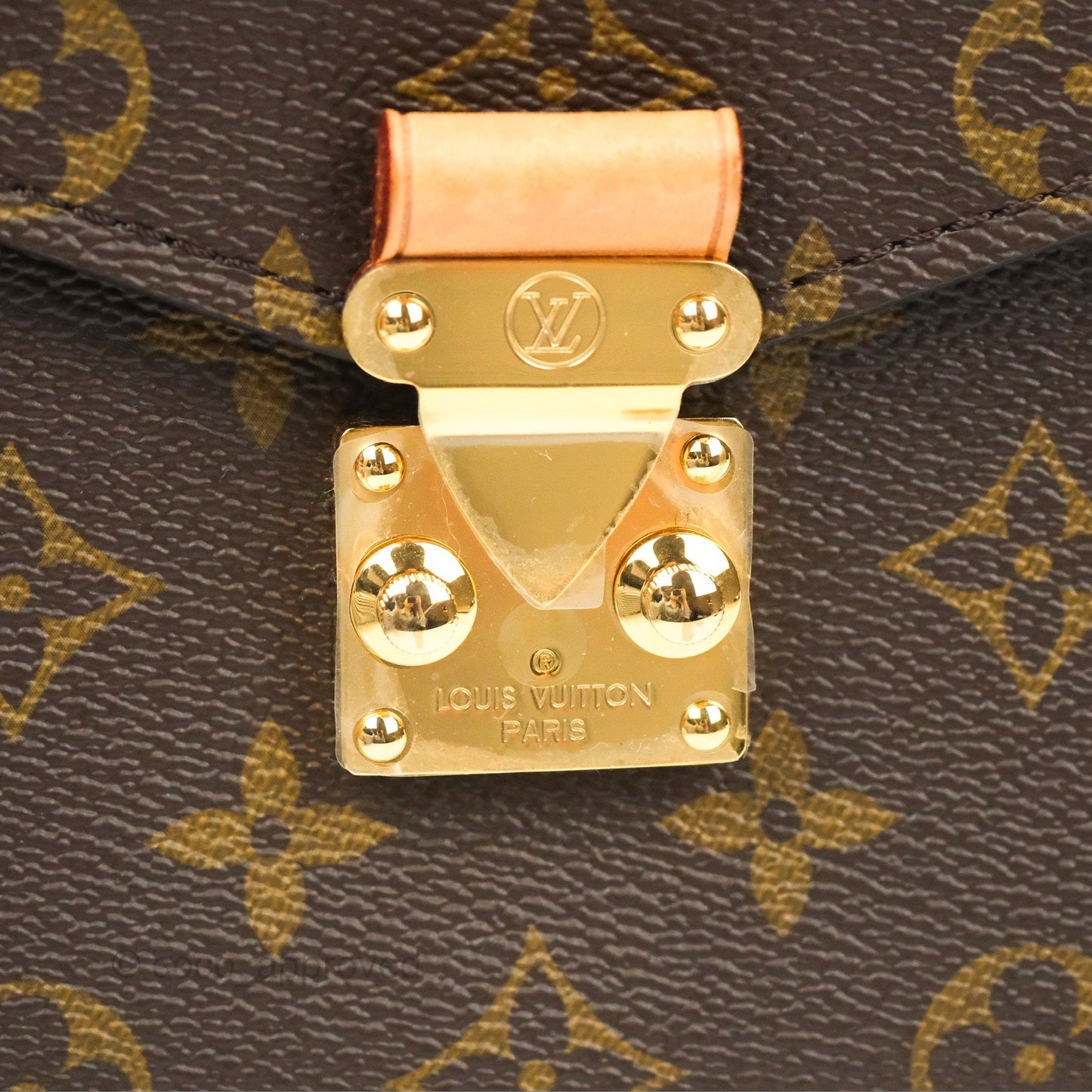 Louis Vuitton Pochette Metis Monogram