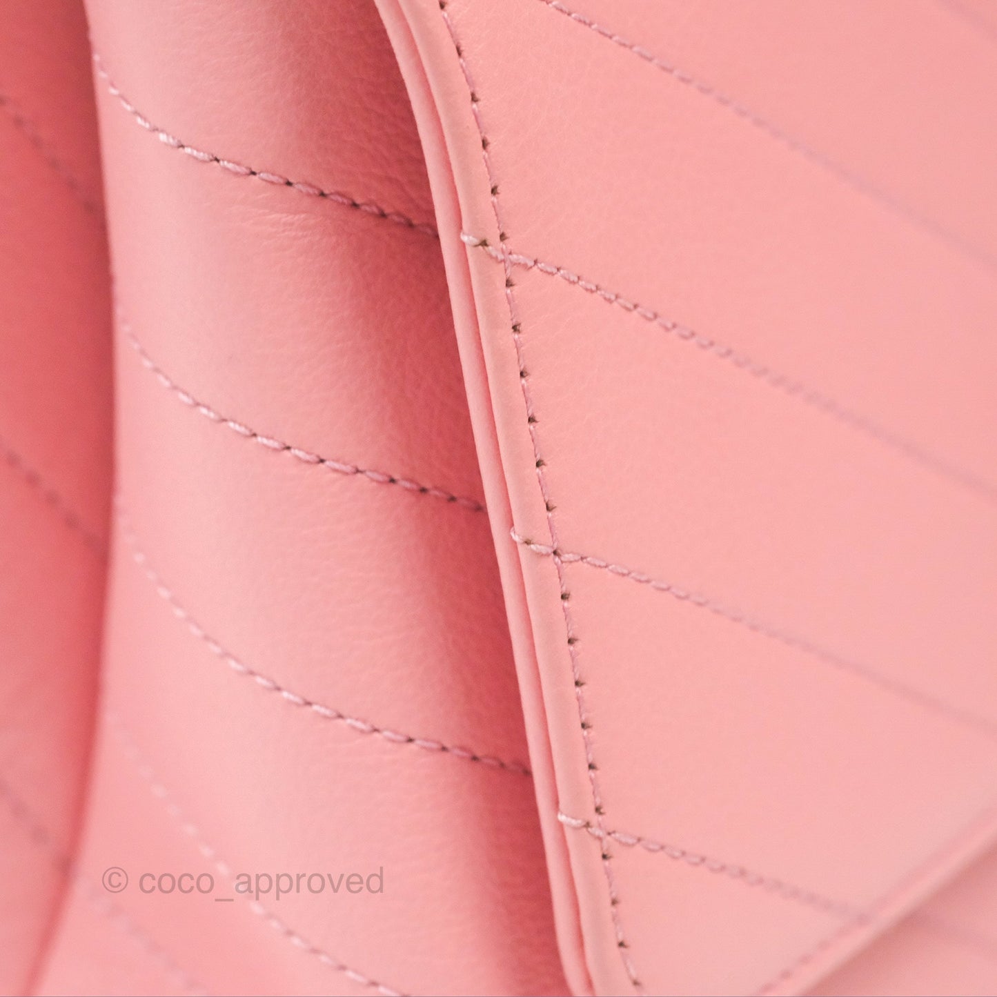 Chanel Small Chevron Chic Top Handle Flap Pink Grained Calfskin Gold Hardware
