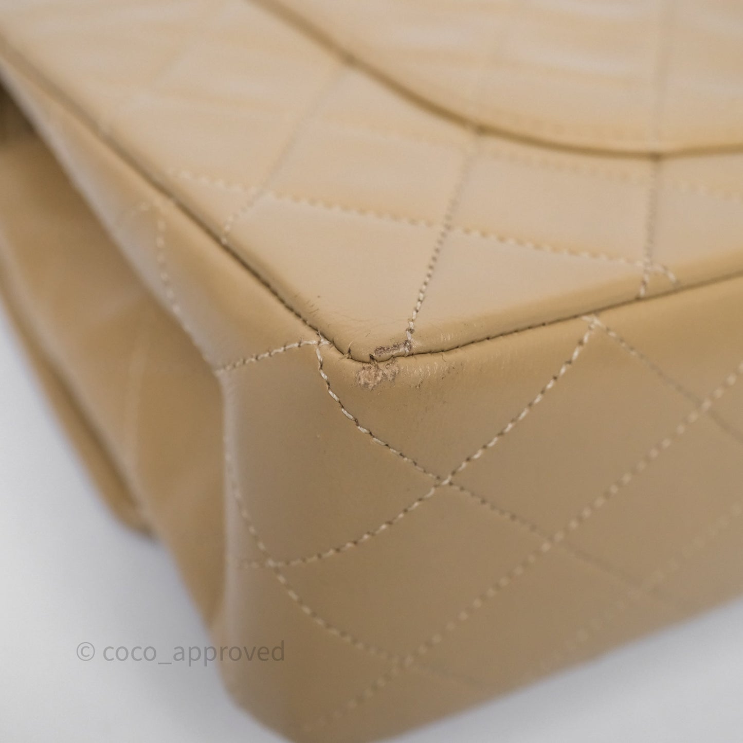 Chanel Vintage Medium Classic Flap Beige Lambskin 24K Gold Hardware