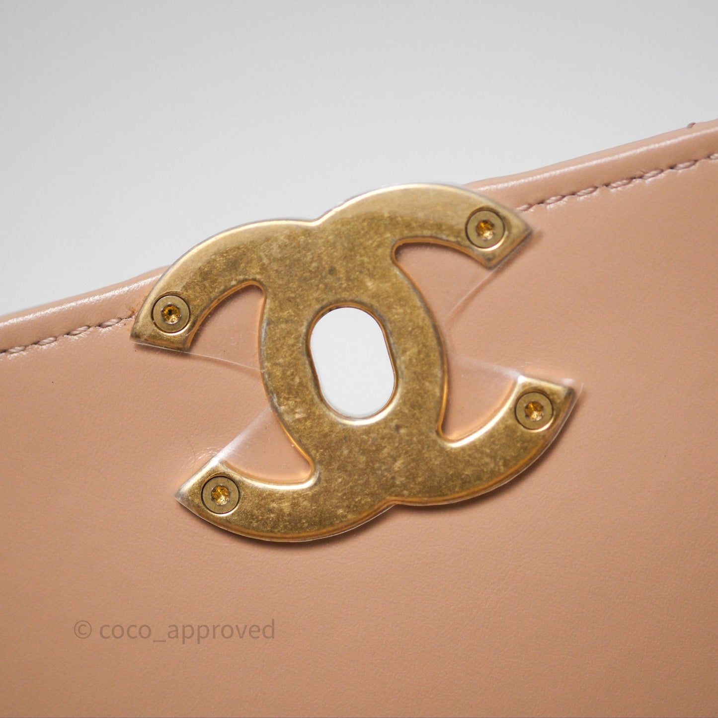 Chanel Quilted Small Perfect Fit Adjustable Beige Calfskin Gold Hardware 21A