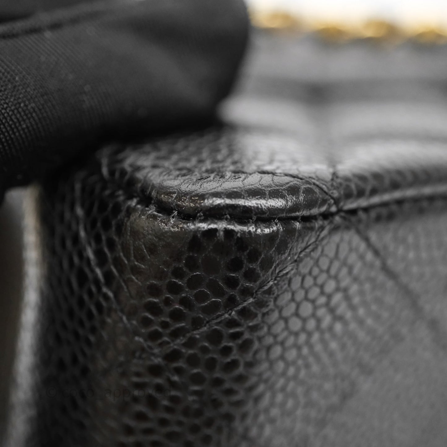 Chanel Classic M/L Medium Double Flap Black Caviar Gold Hardware